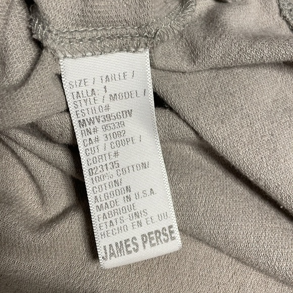 James Perse Long Sleeve Gray T Shirt. Size 1. Graphic on Back. Good condition. - Picture 6 of 7